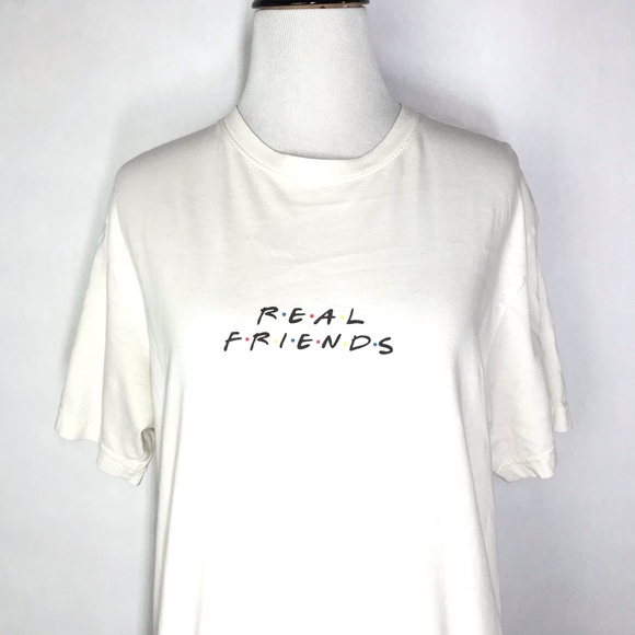 Cooke Collective White Size Medium Women’s Short Sleeve Real Friends Print Tee - Picture 2 of 5